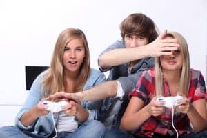 teens playing games